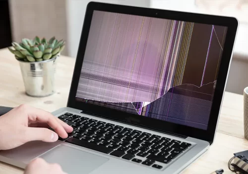 Cracked_laptop_screen_repair Cracked_laptop_screen_repair