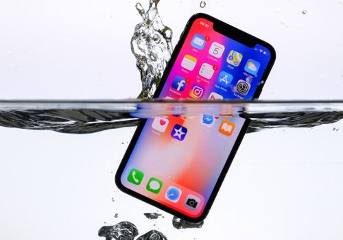 iPhone-liquid-damage-repair iPhone-liquid-damage-repair